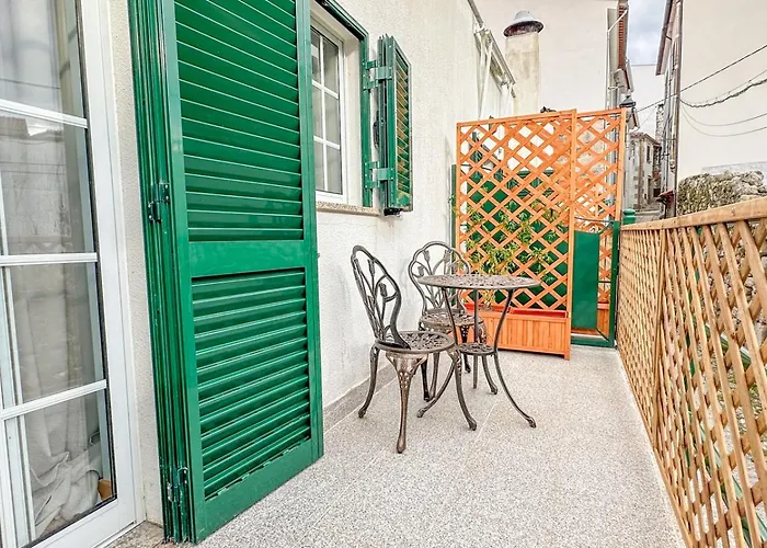 Casa de hóspedes Poets Tavern & 5*